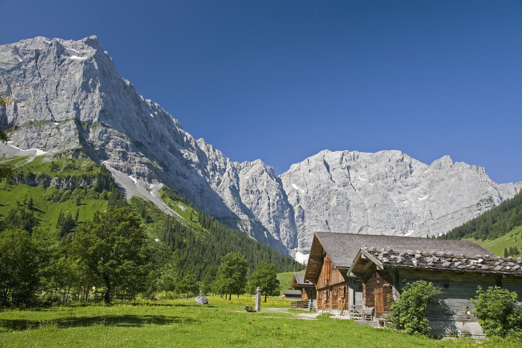 Ferienlandhaus Alpinum Lenggries Exterior photo